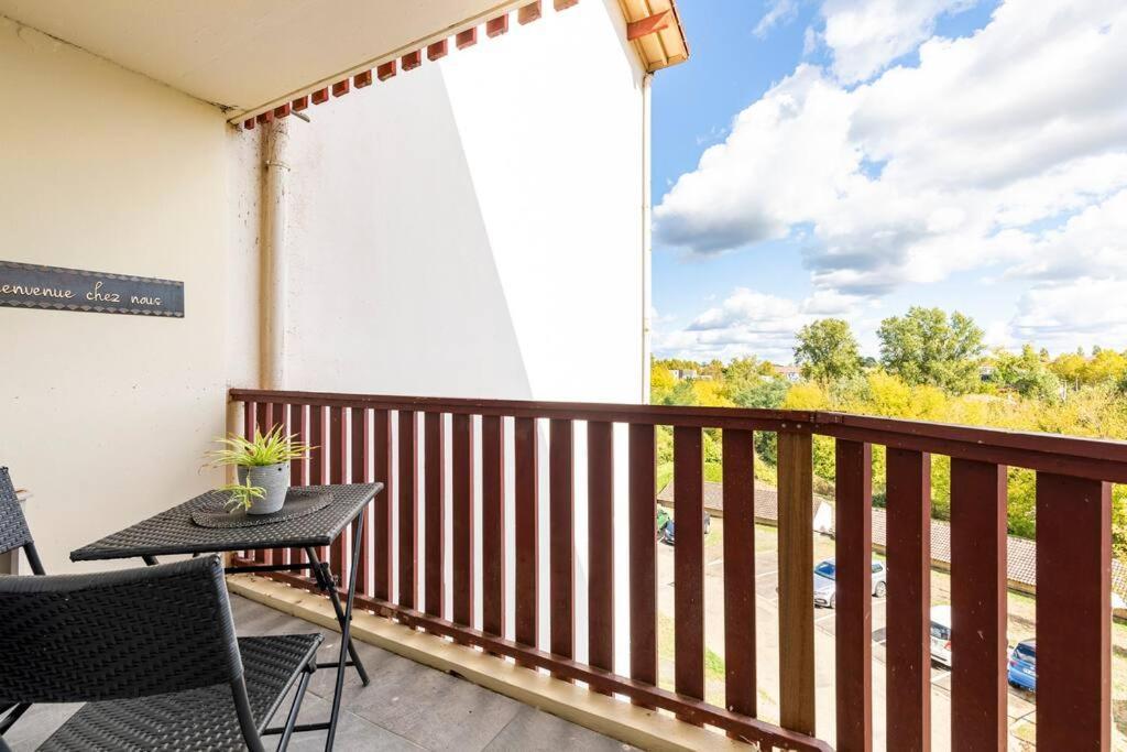 Cocooning Apartment Mont-de-Marsan Exterior foto